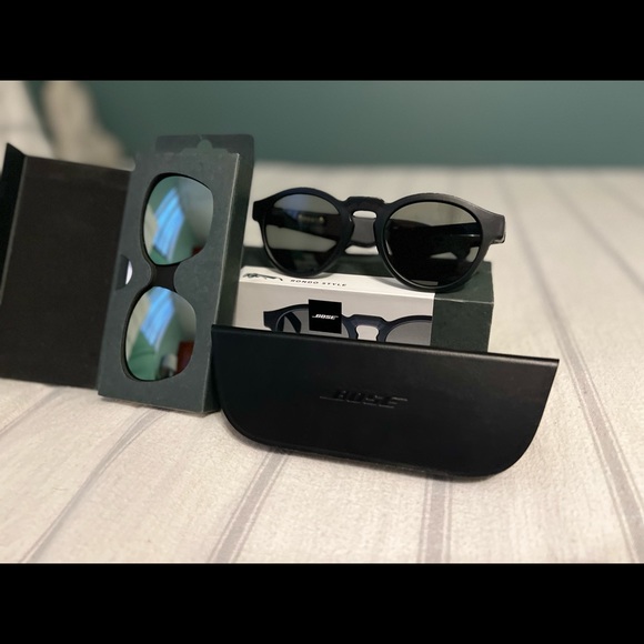 Boss Frame Rondo + Lenses Alto - USB charger included (only used once) - Picture 3 of 5